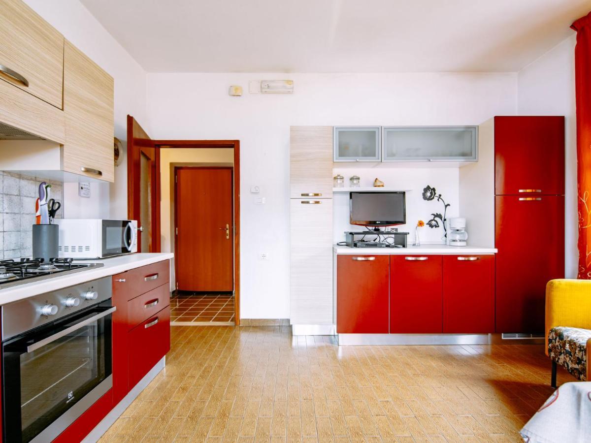Apartment Deval-1 By Interhome カルチェラーニカ・アル・ラーゴ エクステリア 写真
