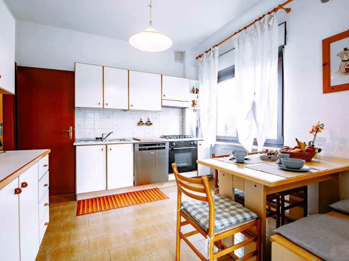 Apartment Deval-1 By Interhome カルチェラーニカ・アル・ラーゴ エクステリア 写真